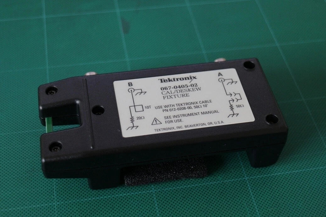 Tektronix 067-0405-02 CAL/DESKEW FIXTURE NEW