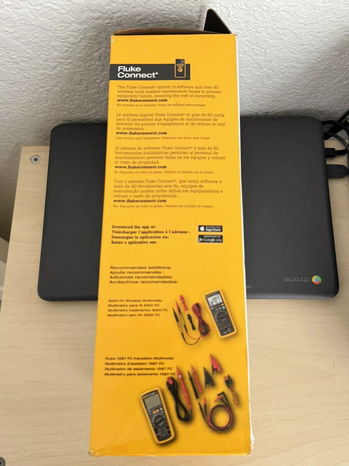 Fluke 378 FC Non-Contact Voltage Clamp Meter with Field Sense & iFlex