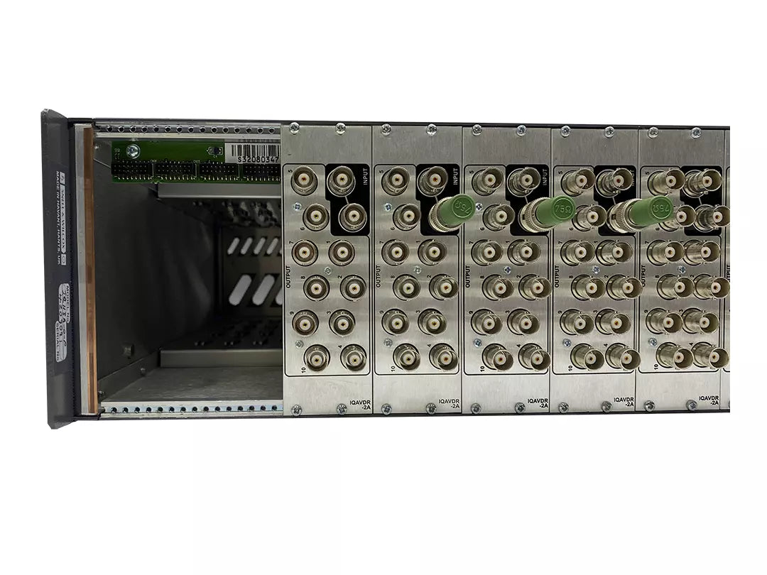 Snell and Wilcox Analog Video Distribution Amplifier with RollCall Control