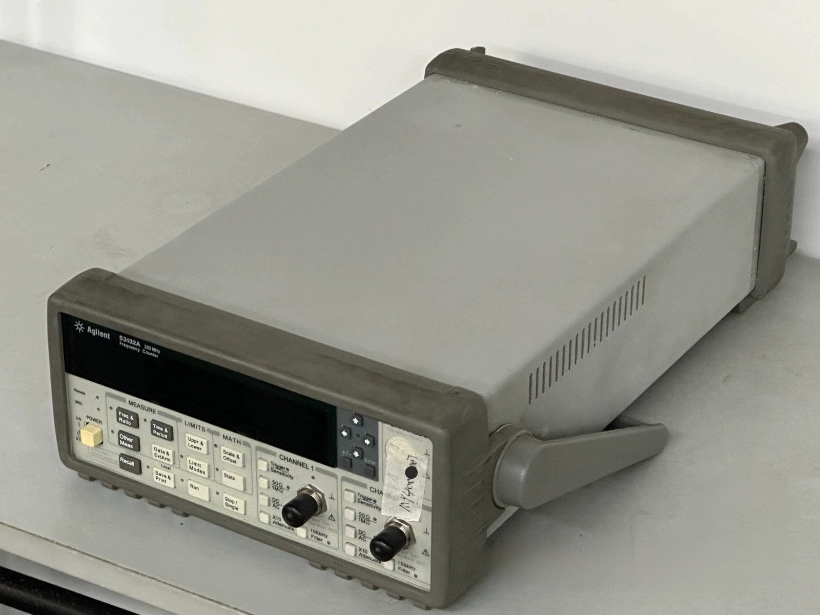 53132A 225 MHz Frequency Counter