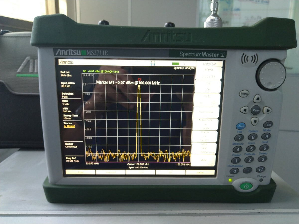 Anritsu MS2711E Handheld Spectrum Analyzer 9kHz to 3GHz , Hand bag, ACV adapter - XG eqpt