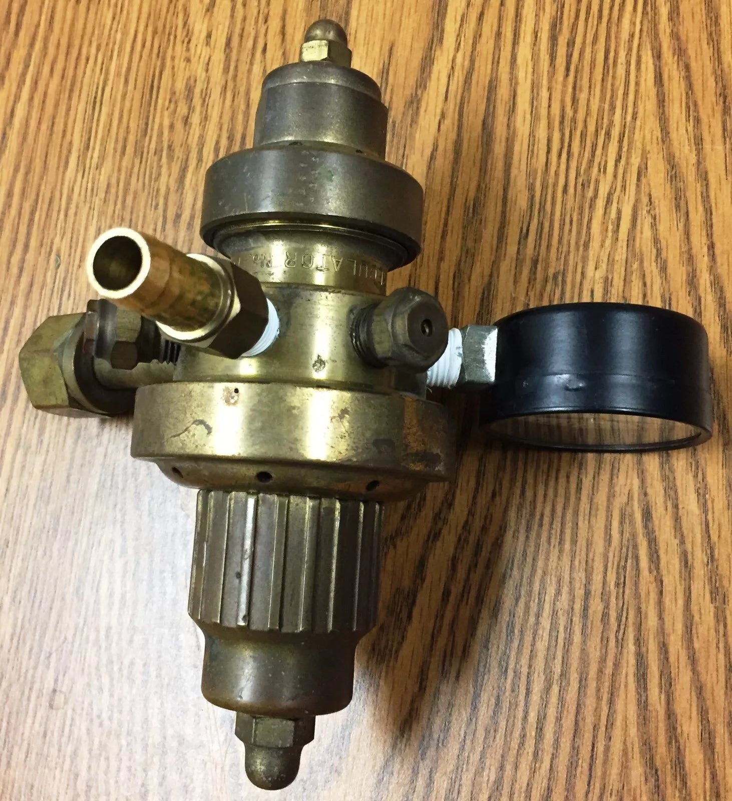 National Welding Equipment P/N 765 Hydrogen Gas Regulator with 1 Gauge