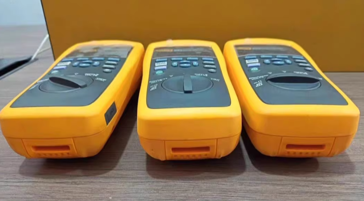 1pcs Fluke BT510 Battery Internal Resistance Tester with accessories