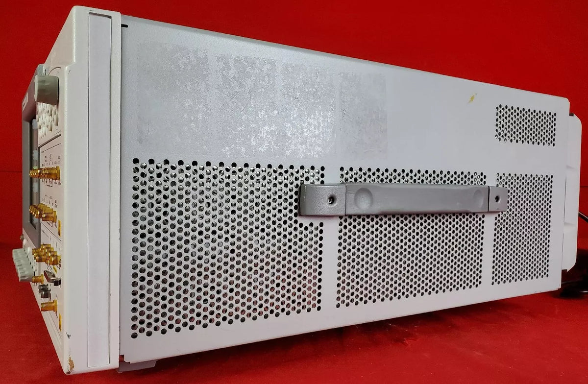 Agilent/Keysight N4903B MY49100360 Serial J-BERT, 150 Mb/s to 12.5 Gb/s OPTIONS