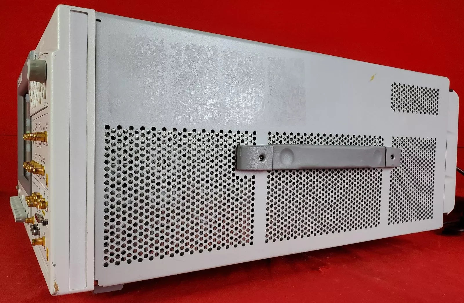 Agilent/Keysight N4903B MY49100360 Serial J-BERT, 150 Mb/s to 12.5 Gb/s OPTIONS