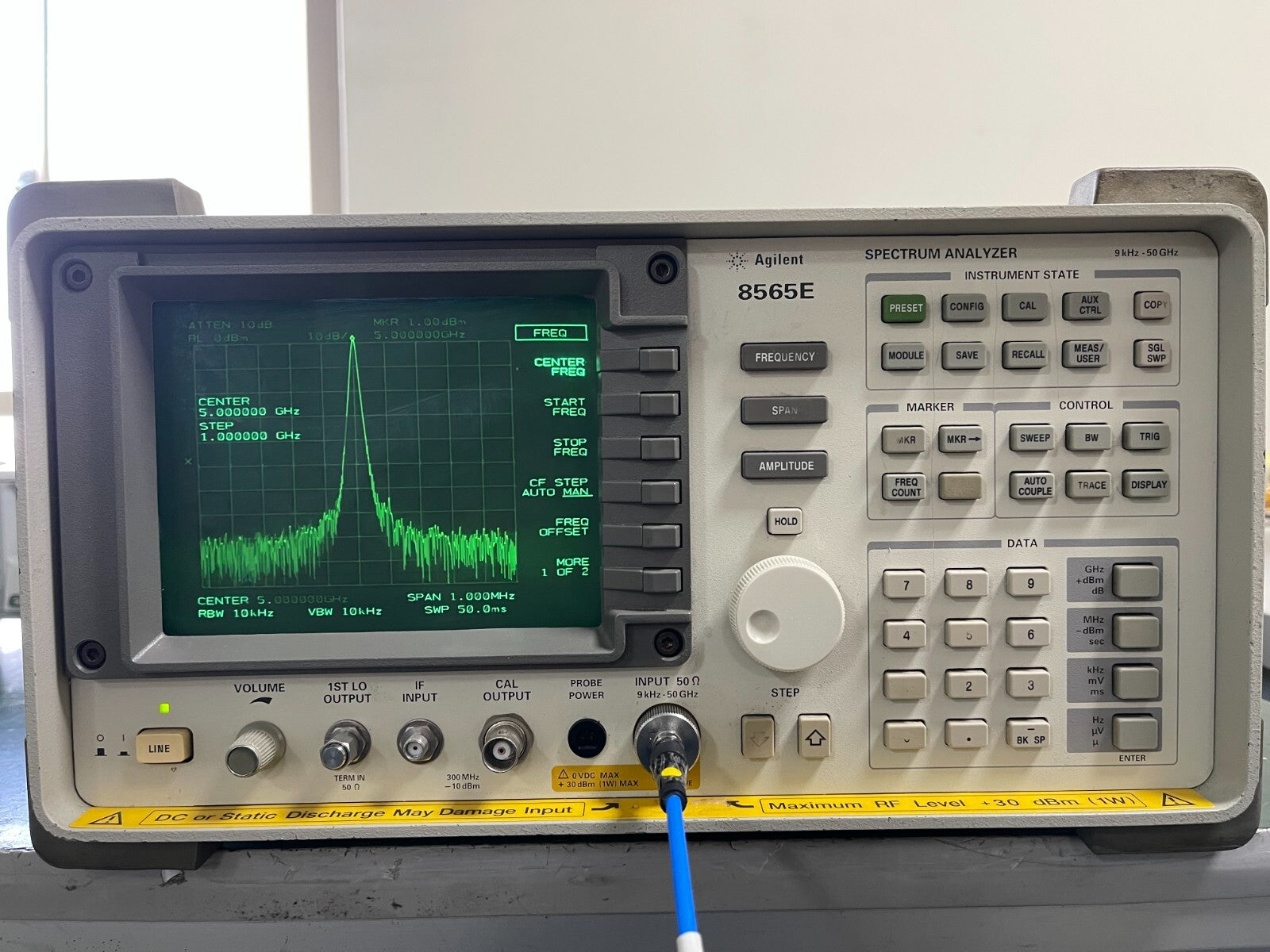 Agilent Keysight 8565E 9KHz - 50GHz Spectrum Analyzer w/ 85620A module_1393 - XG eqpt