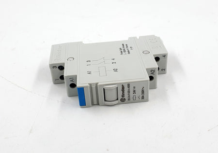 Industrial Relay Switching Current by Finder