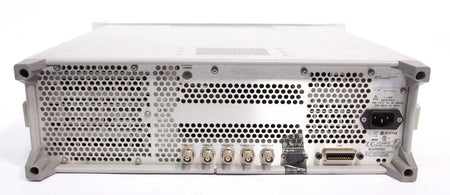 Agilent / HP E4422B 250 kHz - 4 GHz ESG Analog RF Signal Generator