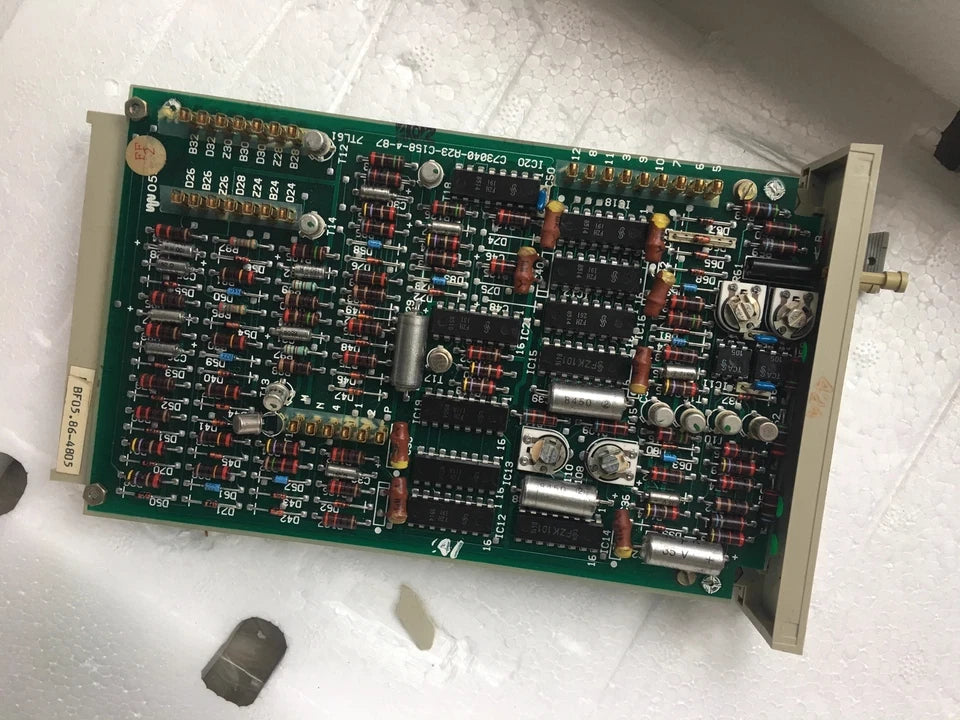 7TL RF Front-End Signal Generator