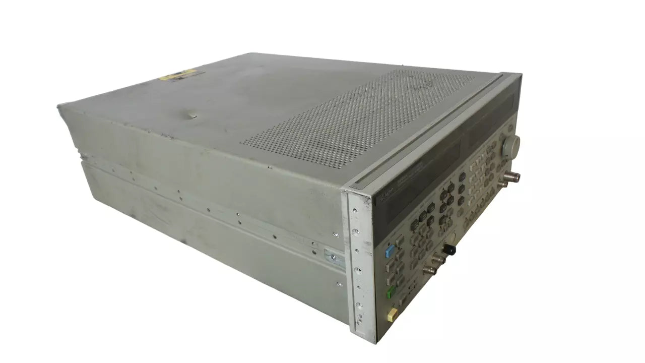 Agilent 8664A Synthesized Signal Generator 0.1 - 3000 MHz