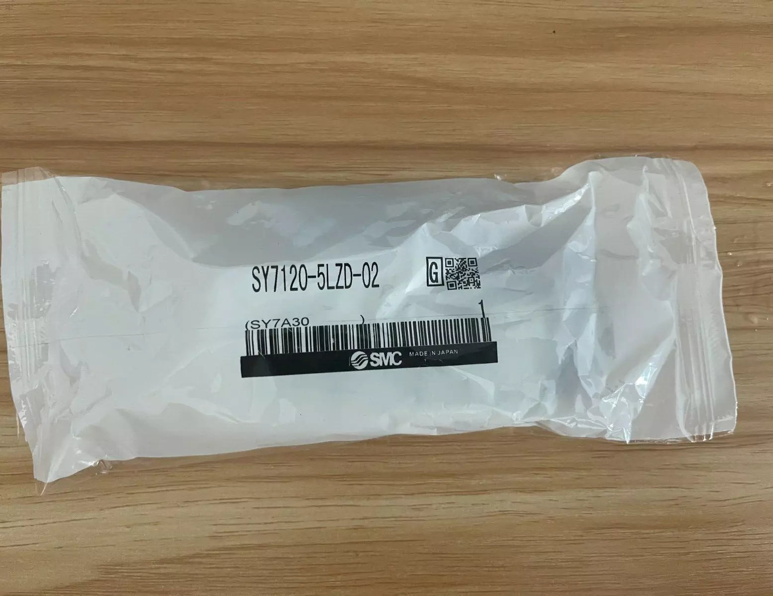 One New Original SMC SY7120-5LZD-02 Solenoid Valve with Expedited Shipping