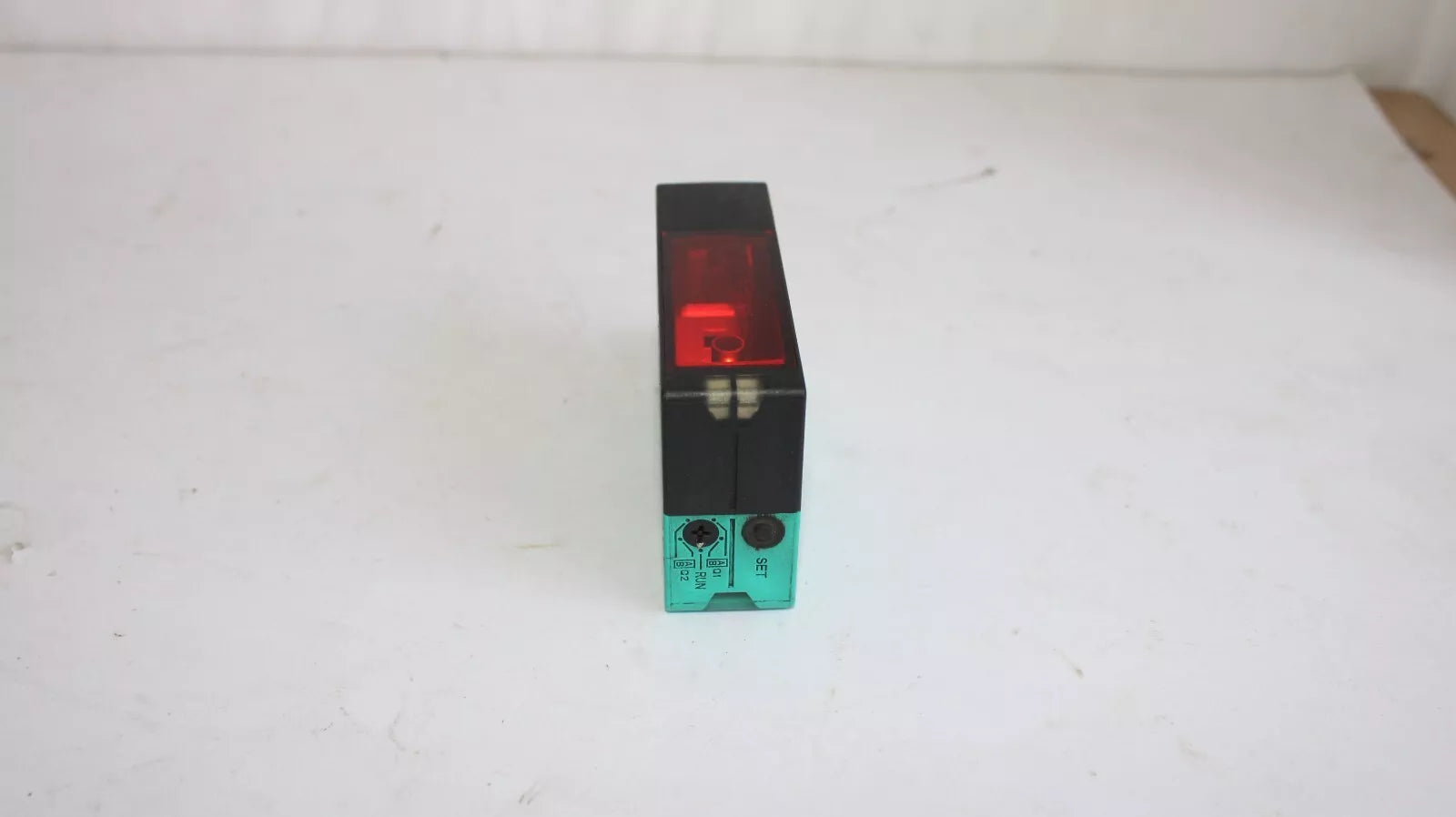 Pepperl+Fuchs OMT550R200IEPIOV1 Signal Converter T550-R200 Part No 295670-100253
