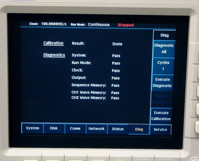Tektronix AWG420 01/03/05 200MHz 16bit 2ch Airbitarity Waveform Generator