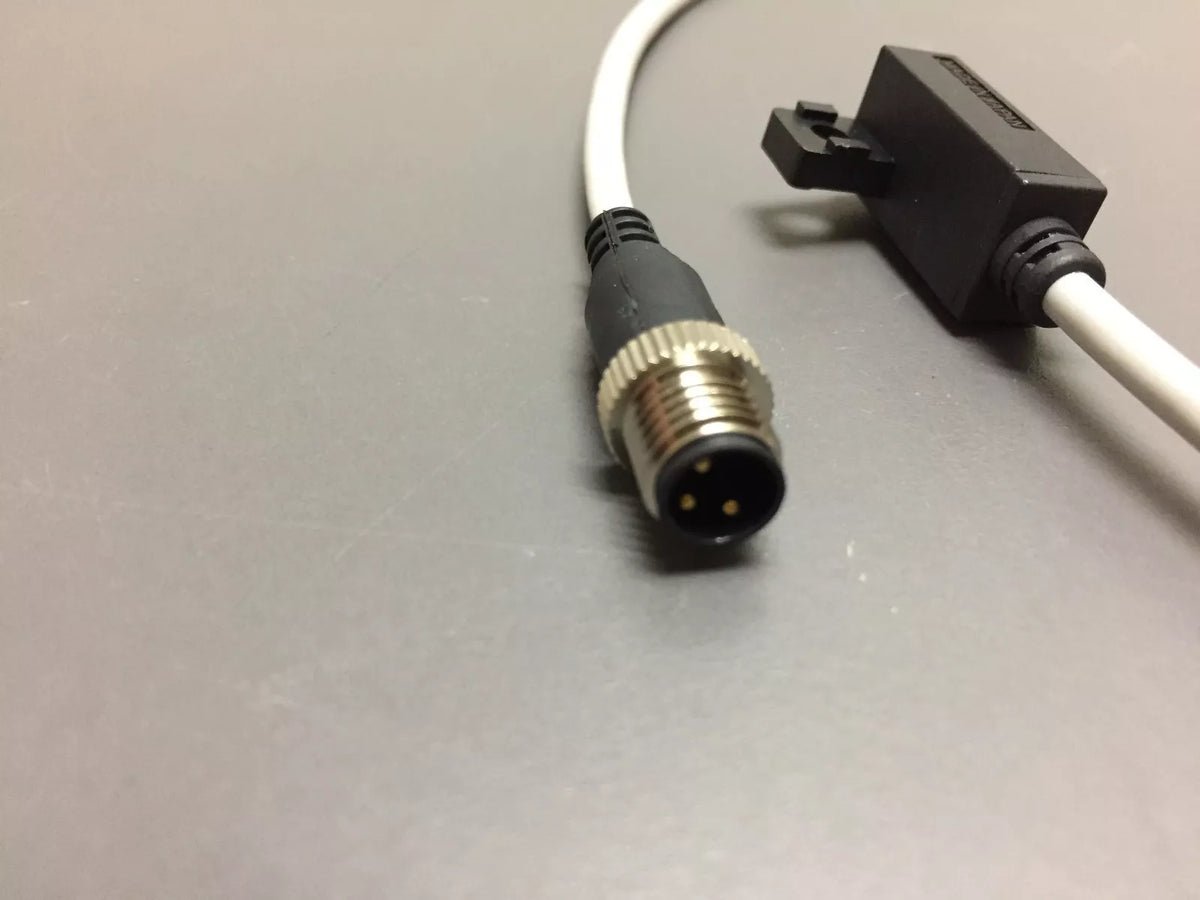 SMC D-F7P PNP Solid State Pneumatic Cylinder & Actuator Switch 0.5M Cable