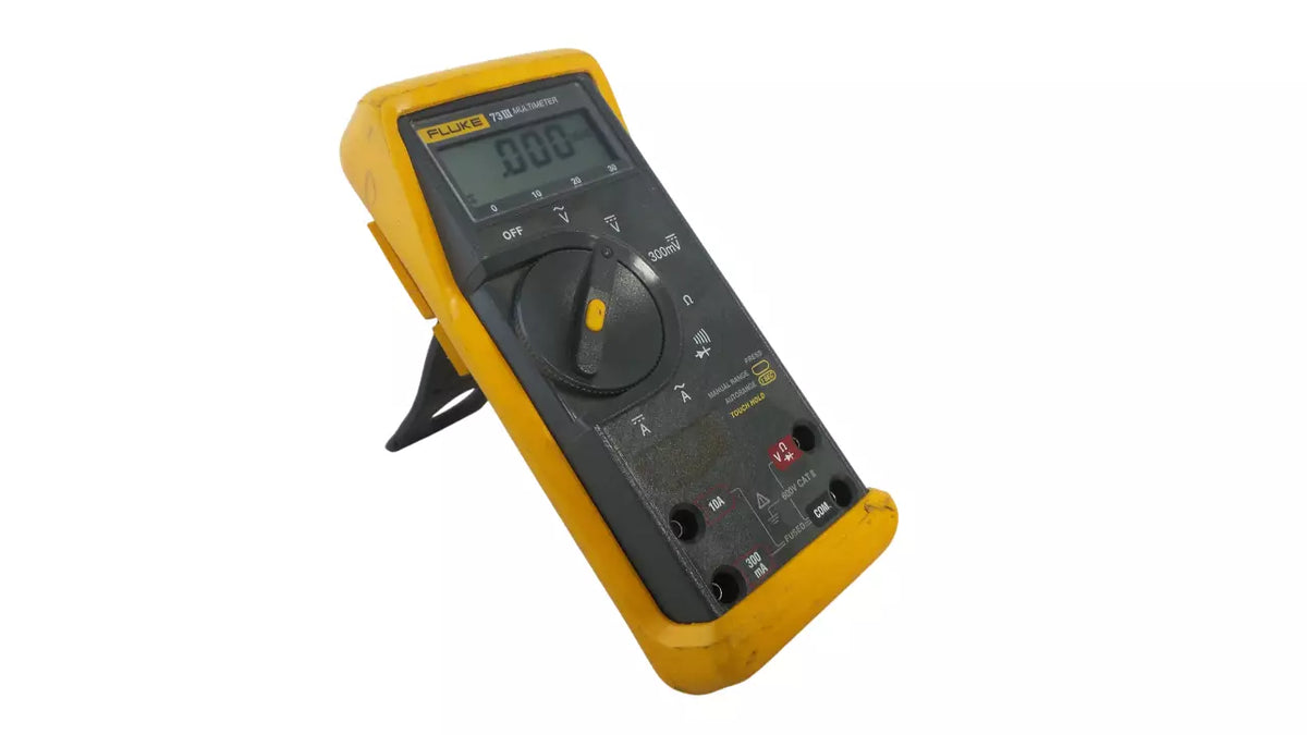 Fluke 73 III Multimeter with Essential Functions