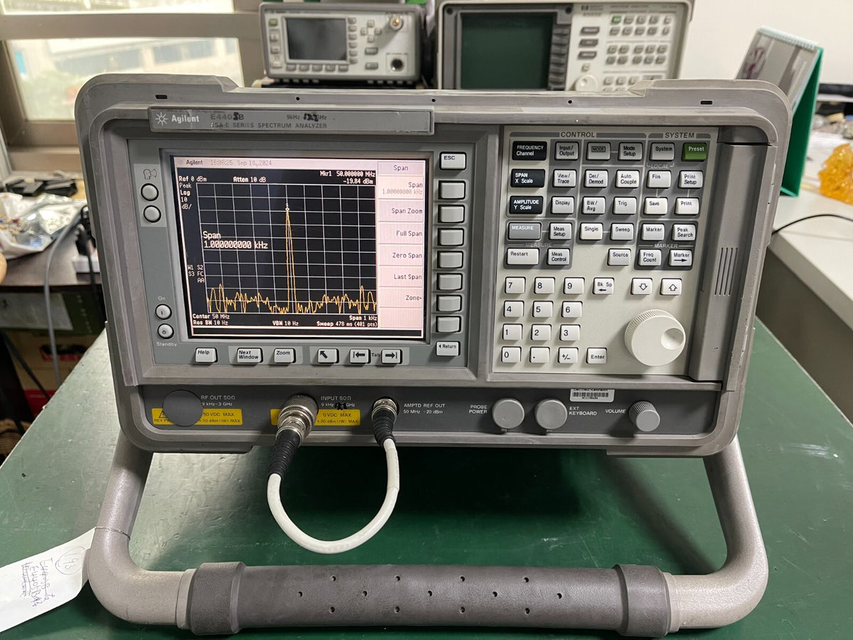 Agilent ESA E4405B 9kHz - 13.2GHz Spectrum Analyzer