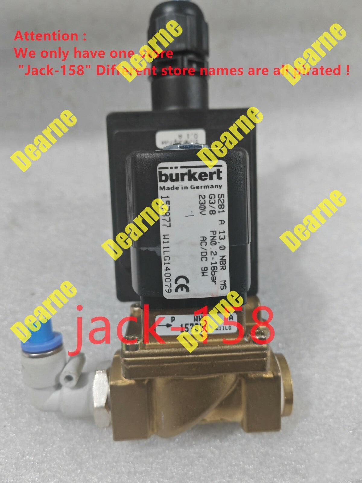 W11LG140079 Shipping via DHL or FedEx