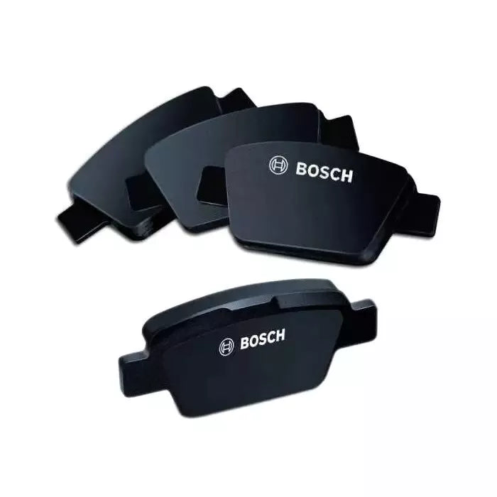 Bosch Front Brake Pad for Mahindra XUV 500 F002H238358F8 (Pack of 4)