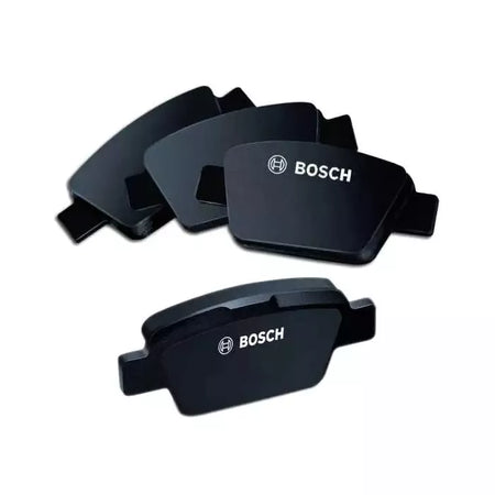 Bosch Front Brake Pad for Mahindra XUV 500 F002H238358F8 (Pack of 4)