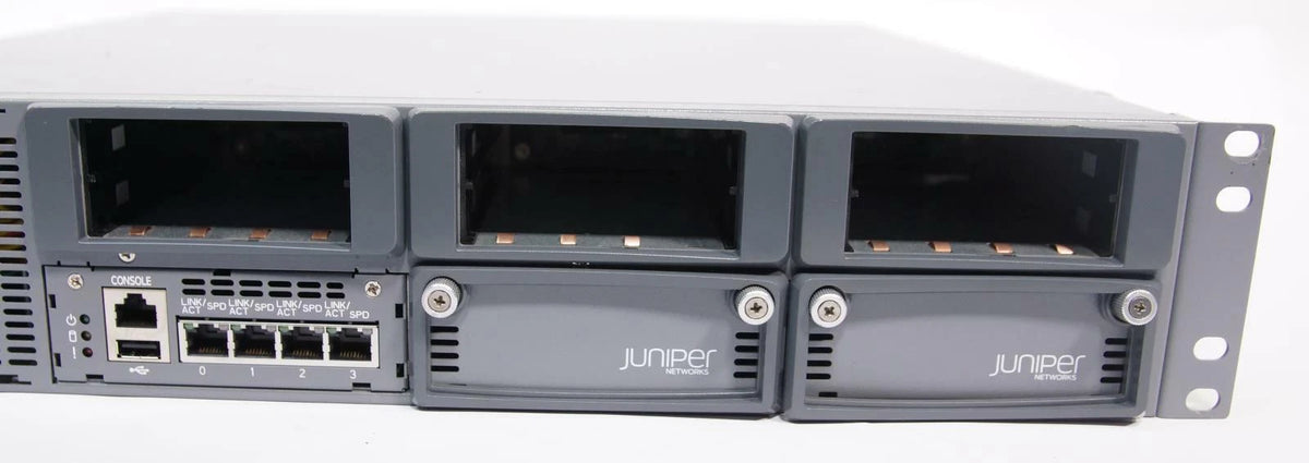 Juniper Networks NSM4000 Network Security Manager Appliance NS-SM-XL-B-BSE
