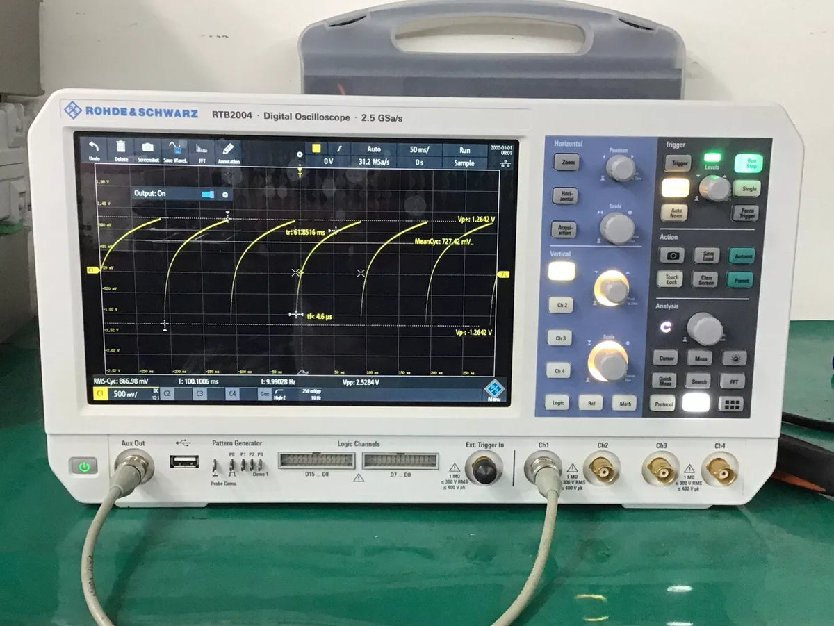 Rohde & Schwarz RTB2004 Digital Oscilloscope 300Mhz / 2.5Ghz 4Ch. HV Probe