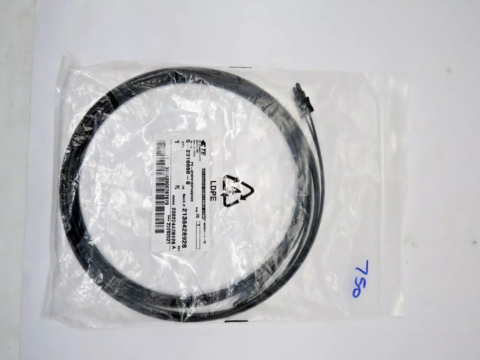 TE Connectivity PE-4PF0183P4-A Solar Cable 750V 5ft MC4 Connector PV Wire