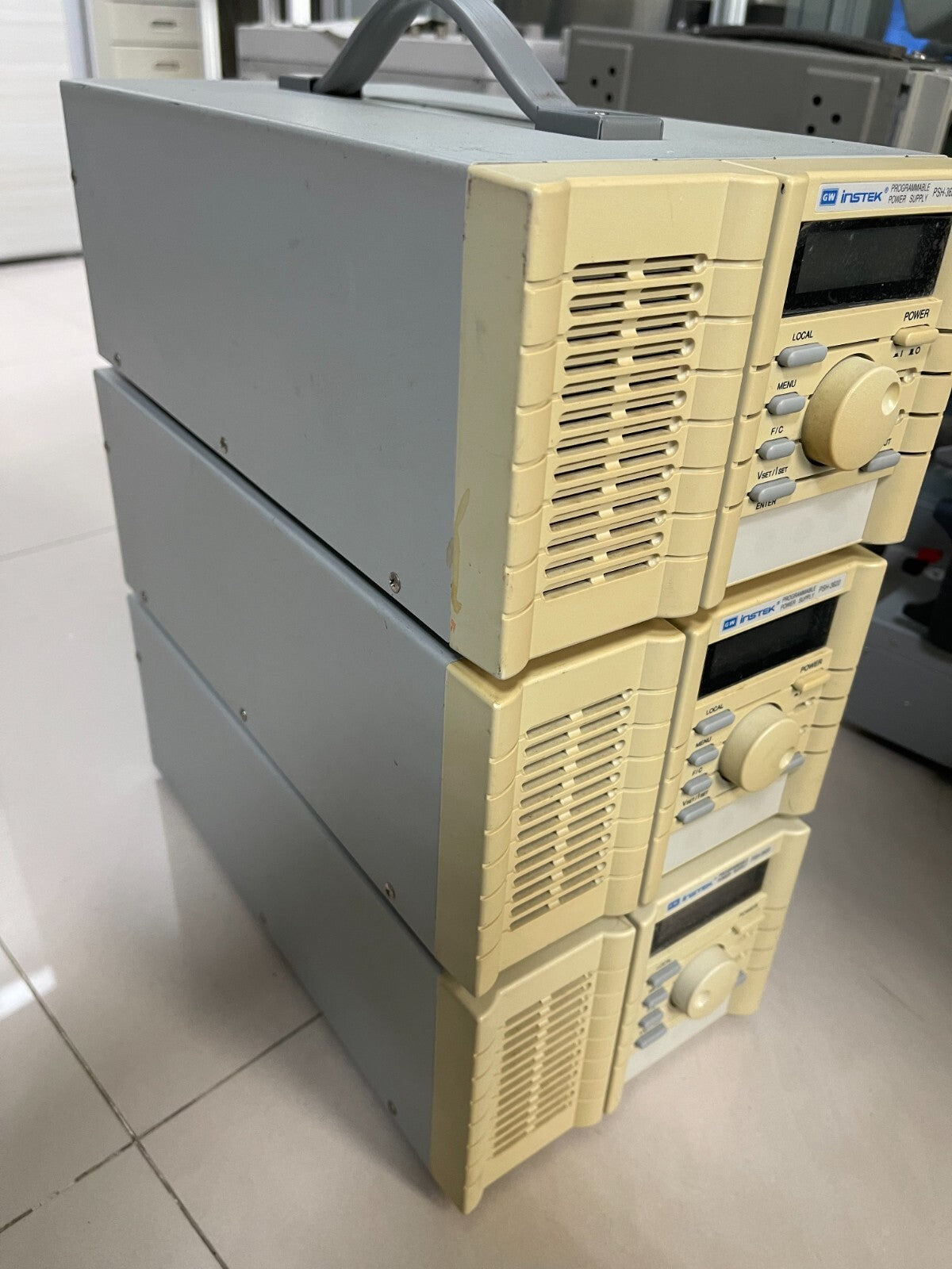 Instek / GW PSH-3620 Programmable Switching DC Power Supply, 0-36V, 0-20A.