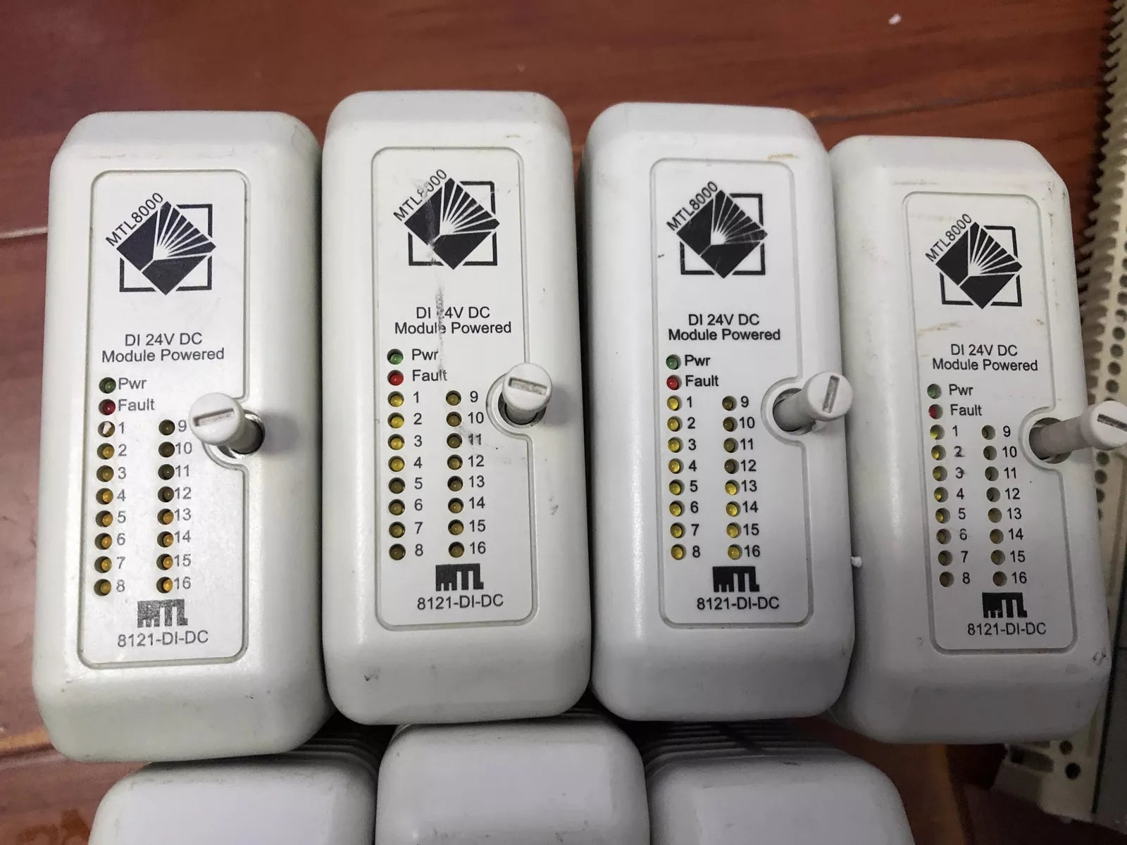 Emerson PAC8000 16-channel Digital Input 24VDC Non-isolated 8121-DI-DC 03