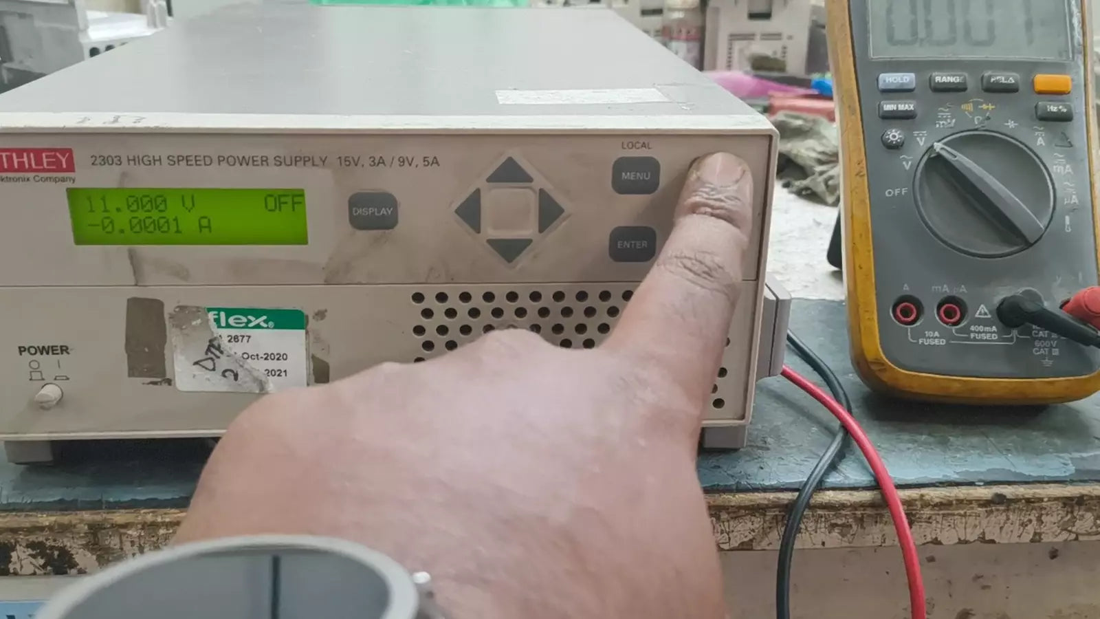 Keithley 2303 High Speed Power Supply 15V, 3A/9V, 5A