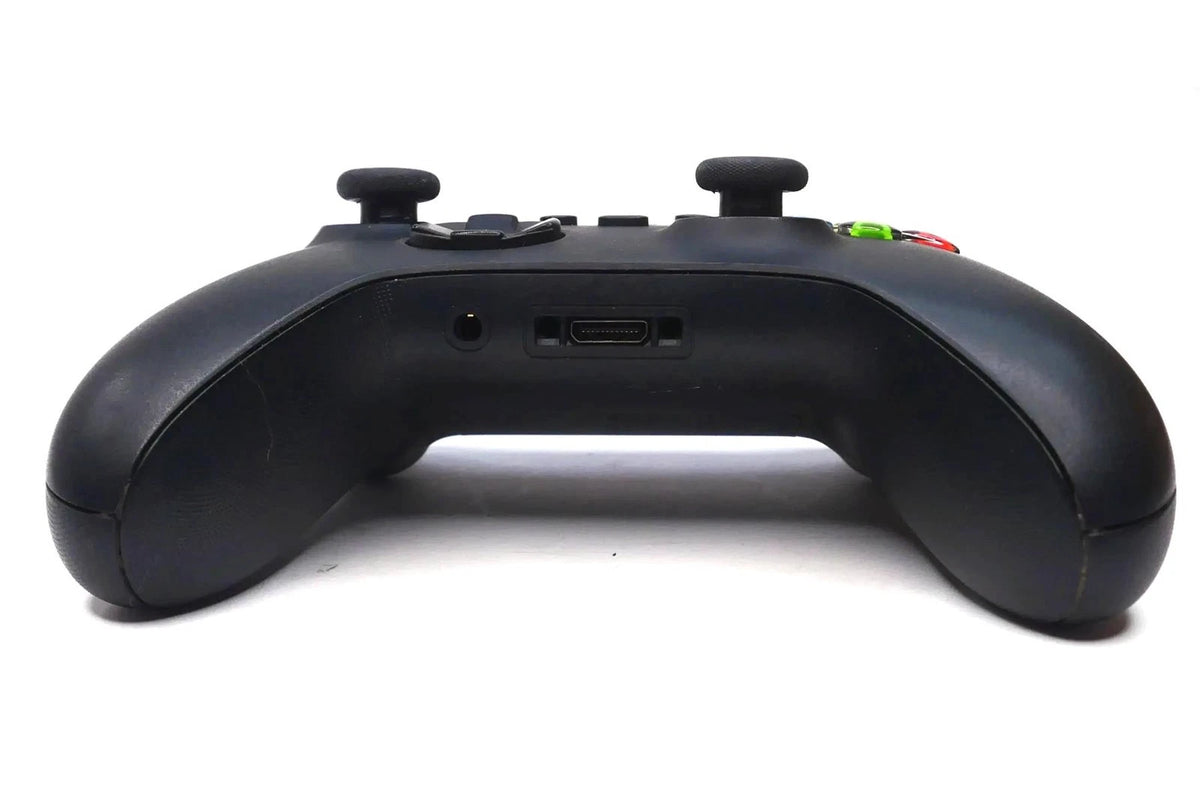Microsoft Xbox Wireless Controller (Model 1914) Black- Free Shipping