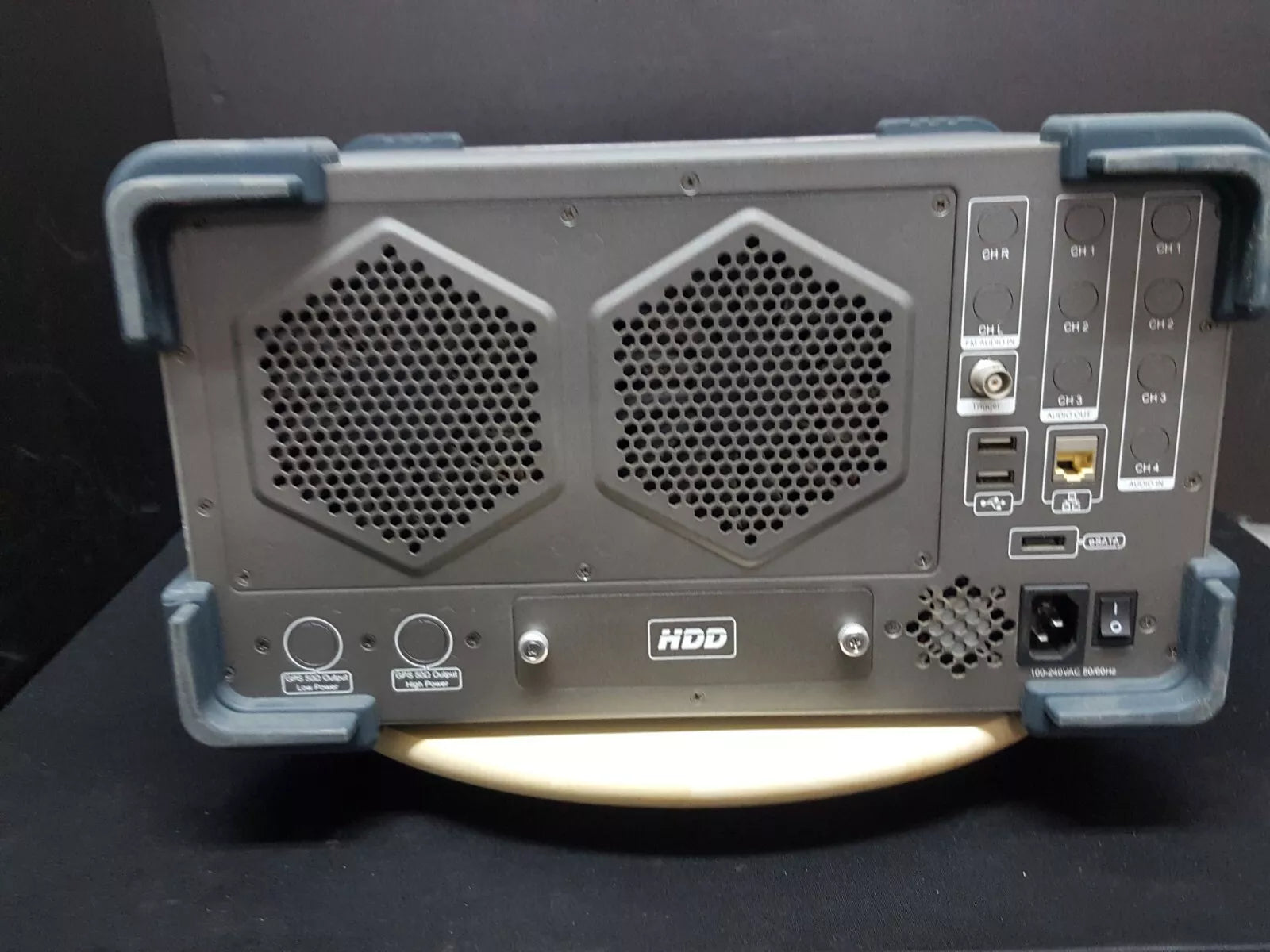 ADIVIC MP9000: RF Station for Precise Radio Frequency Applications
