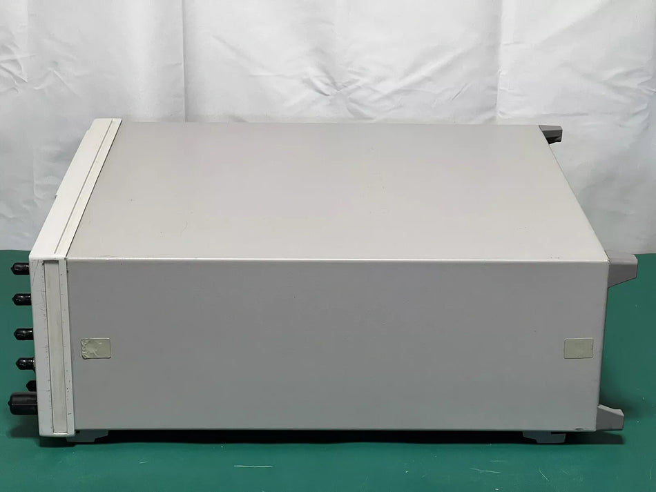 Agilent E8257D-1E1-1EA-540-UNX Signal Generator, 250 KHz - 40 GHz