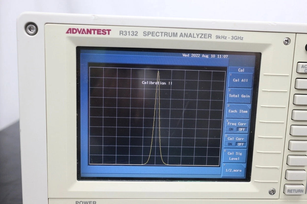 ADVANTEST R3132 9KHz-3GHz Spectrum Analyzer