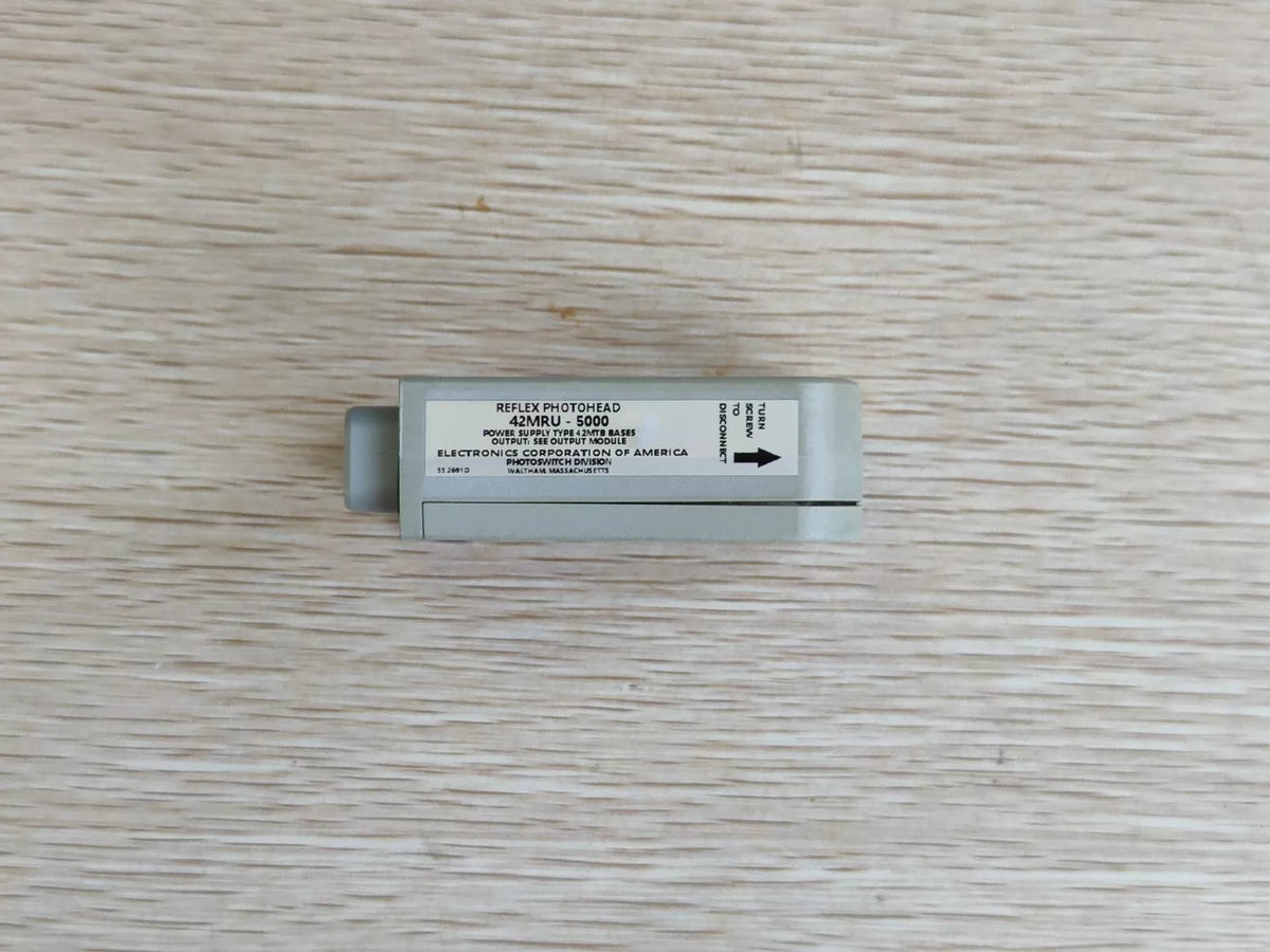 Allen-Bradley 42MRU-5000 Photoelectric Sensor