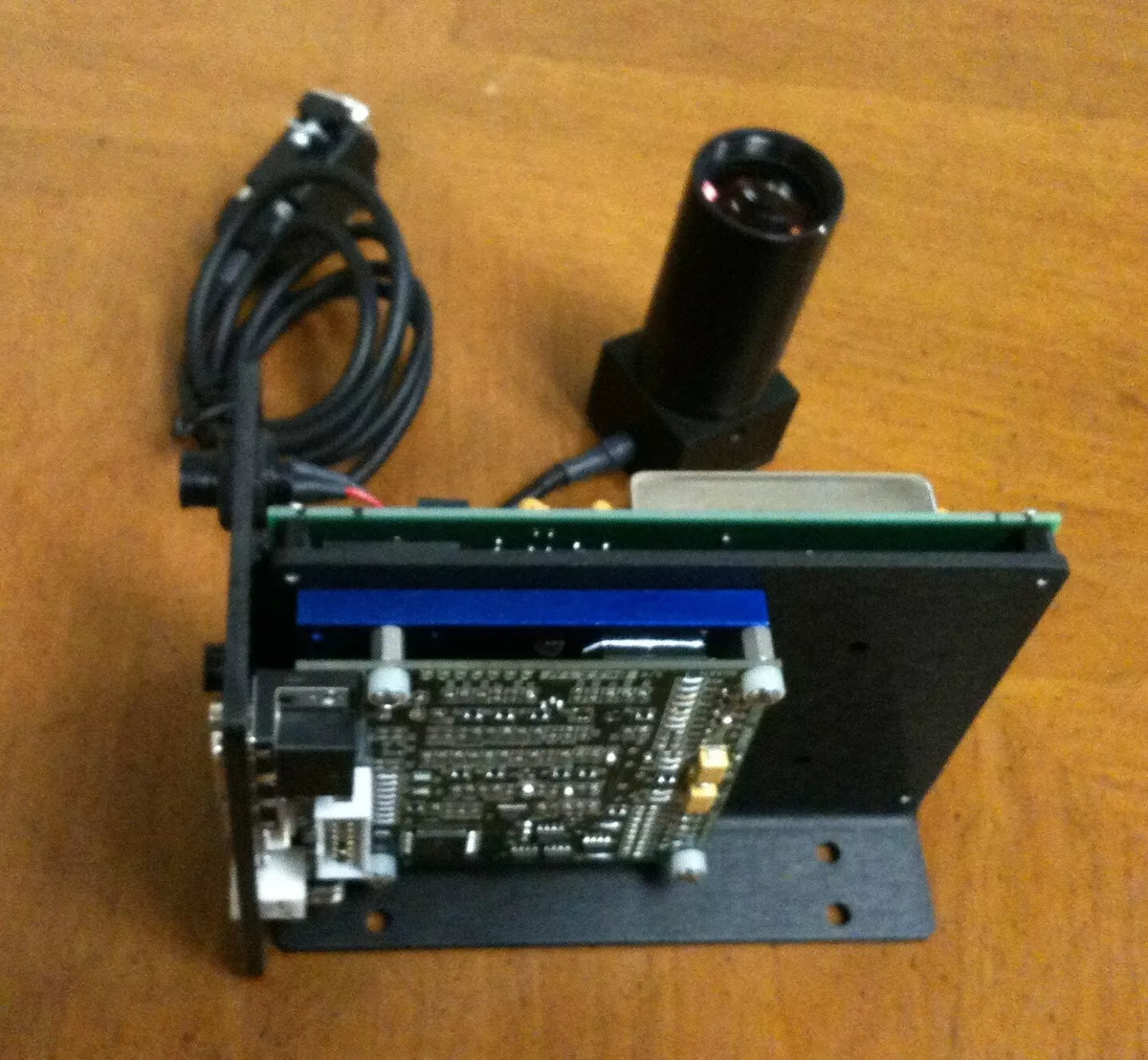 On-Trak OT-301SL Position Sensing Amplifier with Camera & SCA814 Servo Controlled