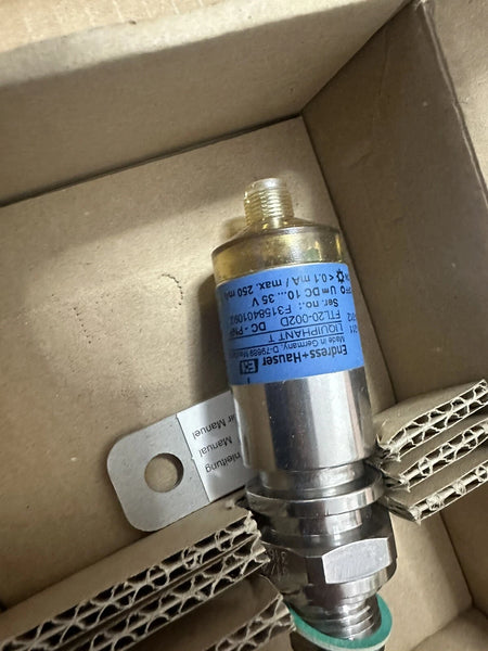 Endress+Hauser FTL20-002D Level Limit Switch DC 10-35V max. 250mA