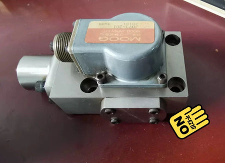Moog J073-201: High-Quality Replacement Ball Joint for Enhanced Steering Performance