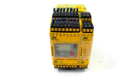 PILZ PNOZ mm0.2P 772002 Safety Relay + Pilz PNOZ S7 C