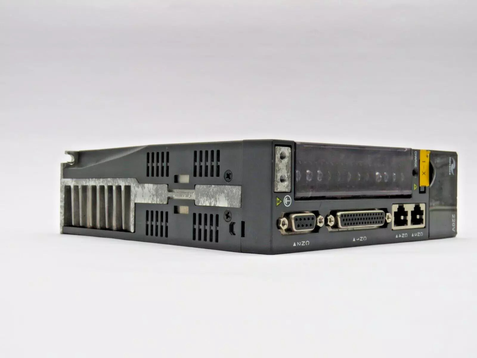 INOVANCE IS620PS2R8I Servo Drive 4.0A 200-240V 50/60Hz 400W 2.8A Single Phase