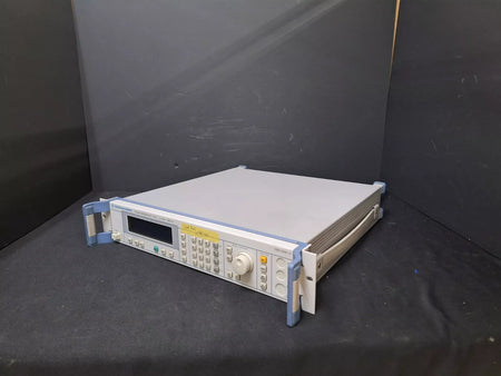 R&S SML03 Signal Generator 9kHz to 3.3GHz with Opt B1 B3 B19 As-is (1322)