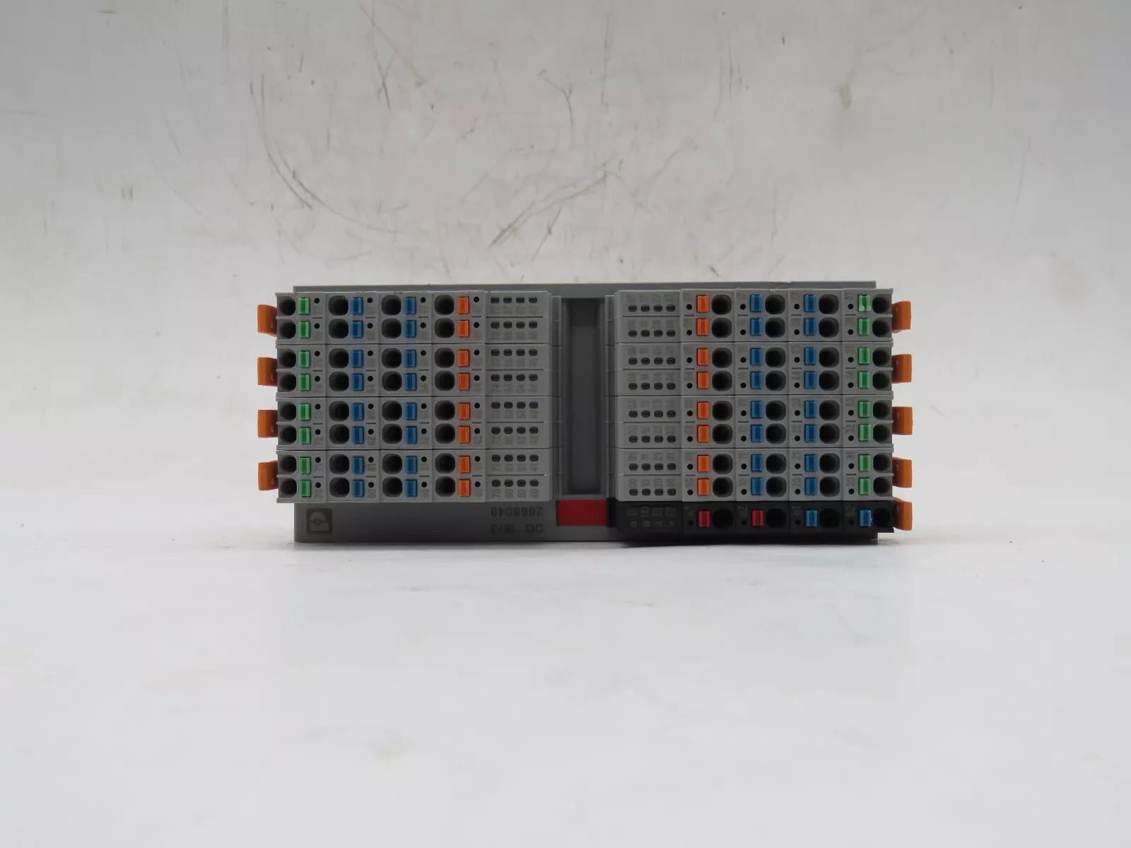 PHOENIX CONTACT AXL F DO16/3 XC 2F Axioline F Digital Output Order No. 2701228