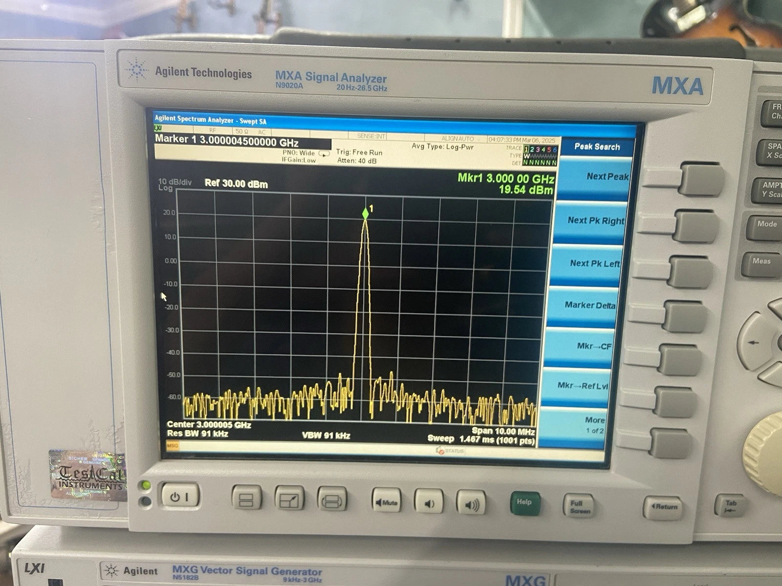 Agilent Keysight MXG N5182B Vector Signal Generator 9kHz-3GHz