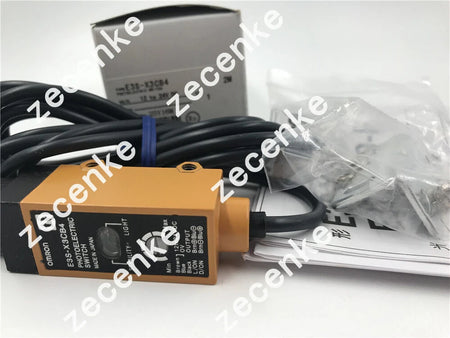 Omron E3S-X3CB4 Photoelectric Switch E3SX3CB4 New One
