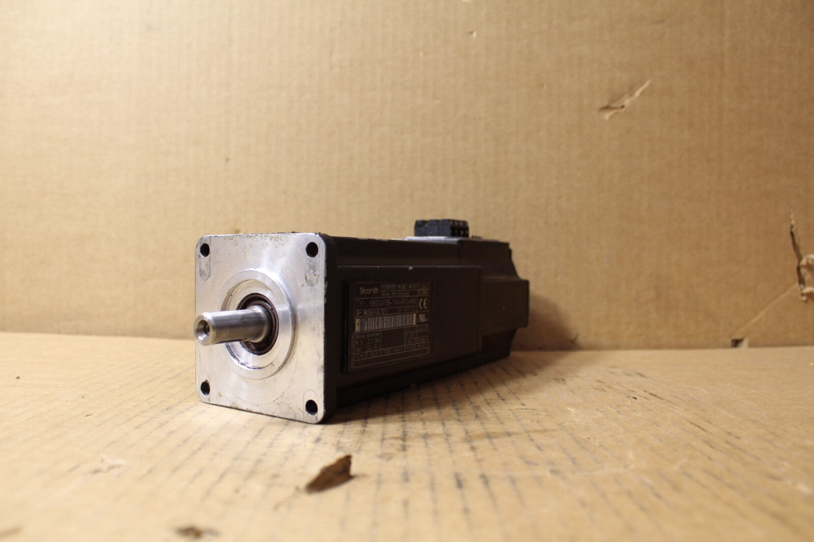 Indramat MKD041B-144-KP Servo Motor by Rexroth