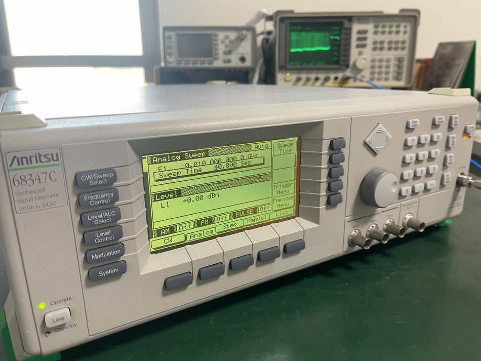 Anritsu 68347C Synthesized Signal Generator 10MHz - 20GHz , w/1, 2F, 11, 99_1704 - XG eqpt