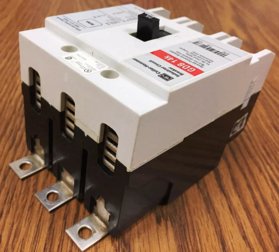 Cutler-Hammer GDB3020D Industrial Circuit Breaker 480VAC 125/250VDC 25A 3-Pol