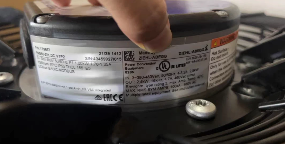 1PC FN050-ZlK.DC.V<wbr/>7P2 ZIEHL-ABEGG FN050ZlK.DC.V7<wbr/>P2 380-480V axial flow fan