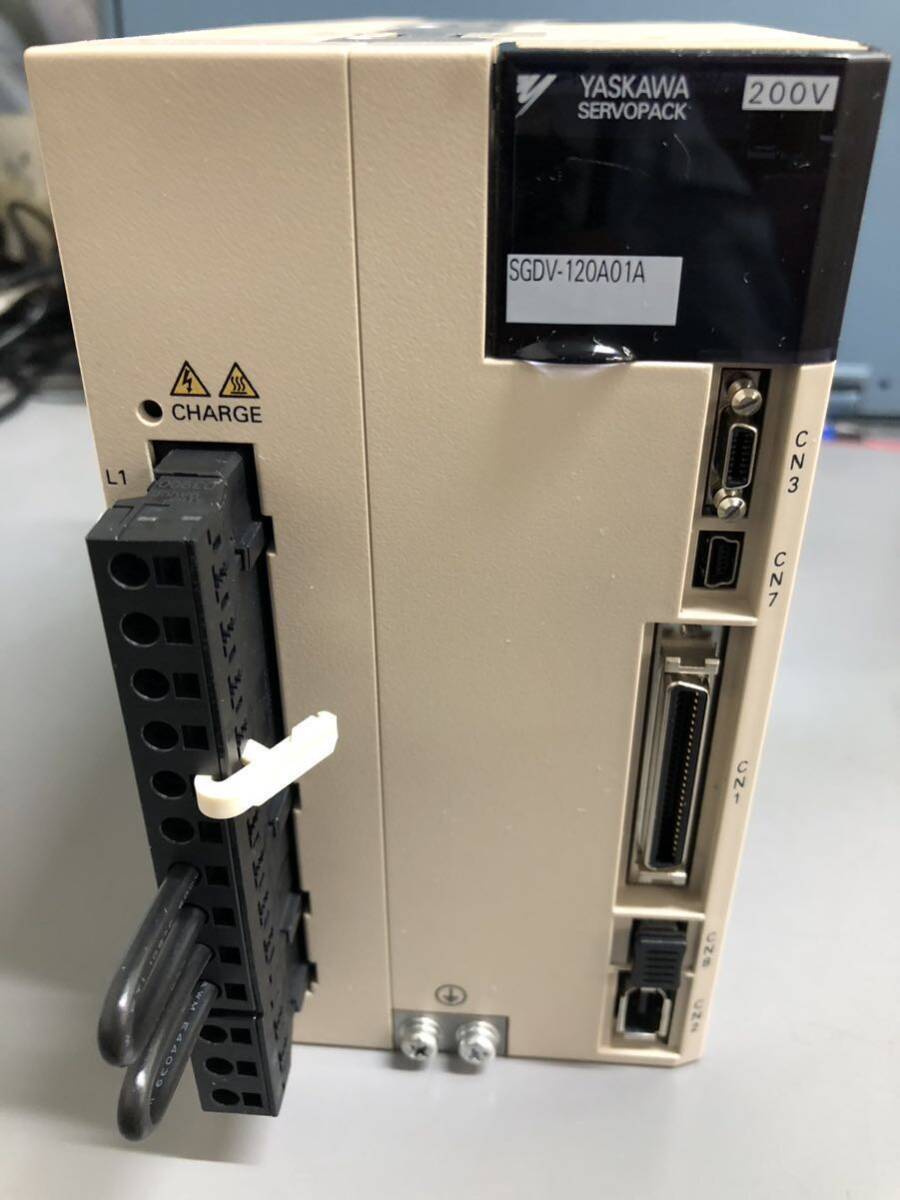 Yaskawa SGDV-120A01A AC Servopack Drive