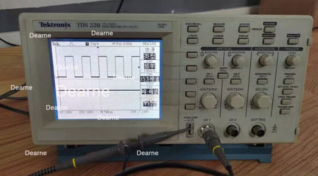 Tektronix TDS220 100 MHz 2 Channel Digital Oscilloscope
