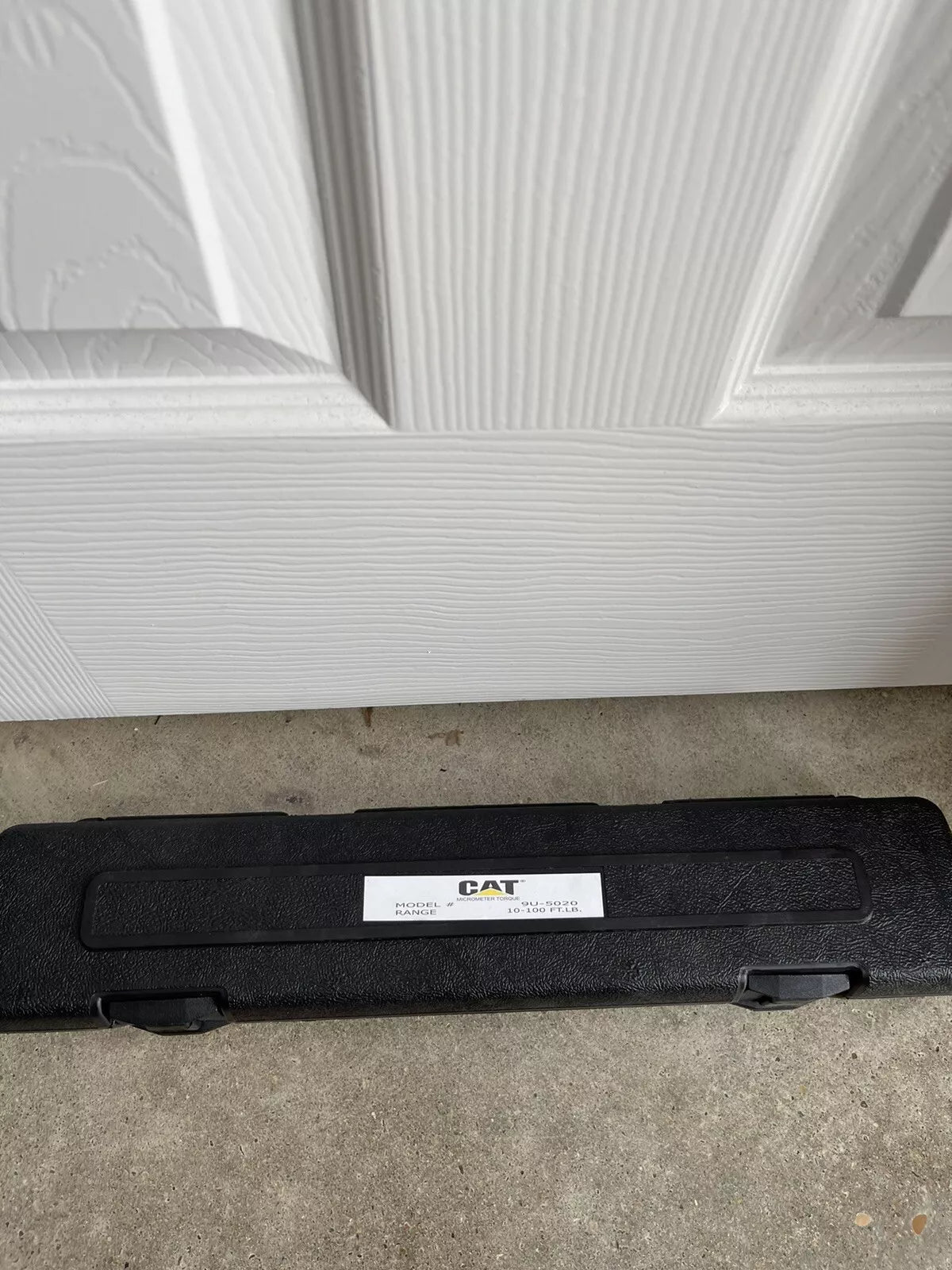 CAT Micrometer 3/8 Dr. Torque Wrench 9U-5020 with Case 20-100 FT LB